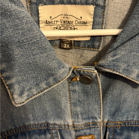 Classic Blue Distressed Jean Jacket - Picture 3 of 3